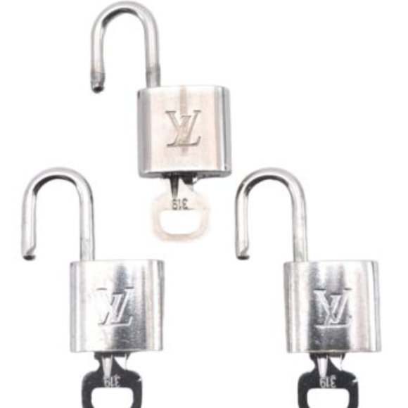 Louis Vuitton Lock & Key Silver Brass Authentic #315 Bag Belt Choker Bracelet - Picture 13 of 16